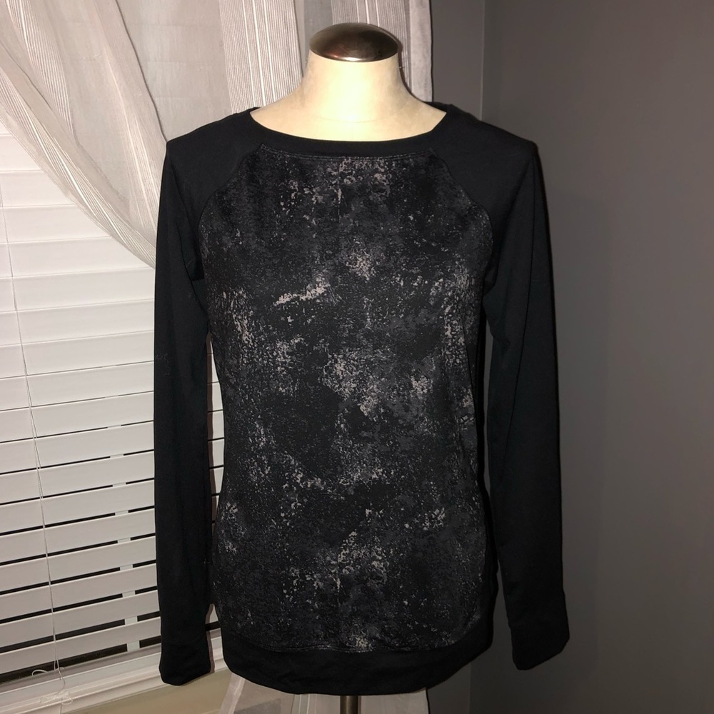 Under Armour Black Athletic Pullover
